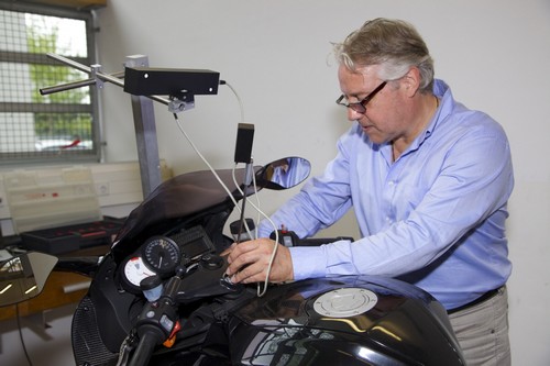 Motorradrahmenvermessung ohne Demontage